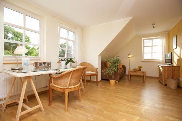 Schimmels Pension Wustrow  Buitenkant foto